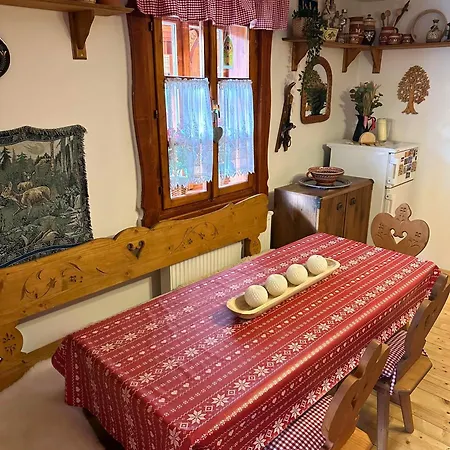 Na Rusinskom Dvore Casa de Férias *