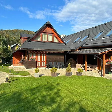 Casa de Férias Na Rusinskom Dvore Maly Lipnik